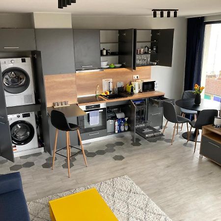 Apartment Opalchenska / Pirotska Szófia Kültér fotó